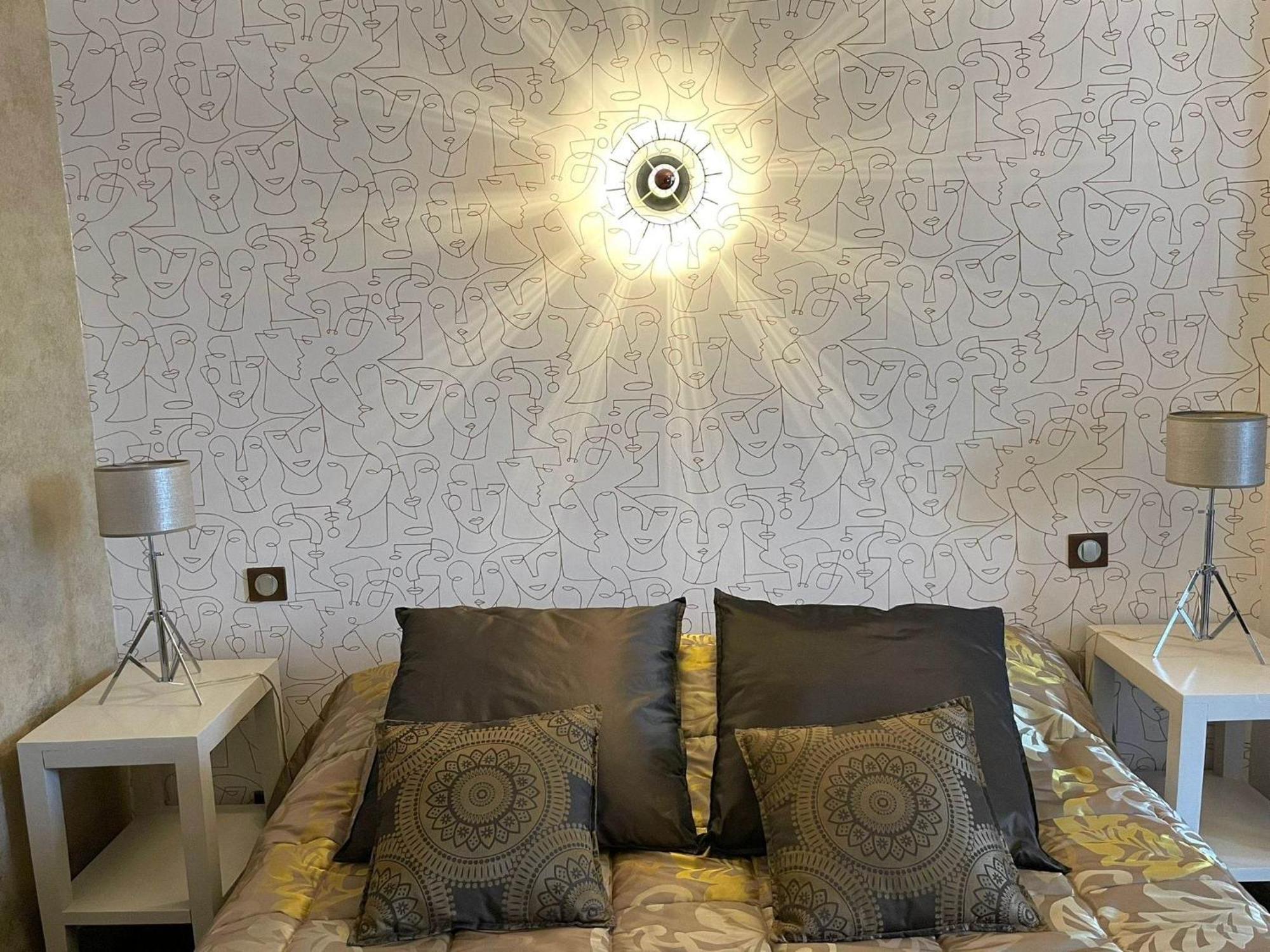Apartment Meuble De Tourisme Art§vintage Oloron-Sainte-Marie